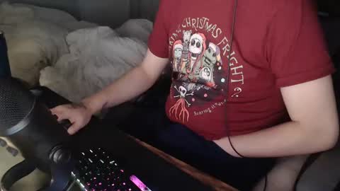 Snapshot of magicjawn chatting on 12/28/24, 07:33 magicjawn online show from 12/28/24, 07:33