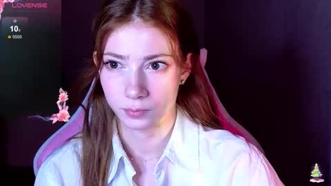 Snapshot of magicladyy chatting on 04/07/26, 04:40 Angel online show from 04/07/26, 04:40