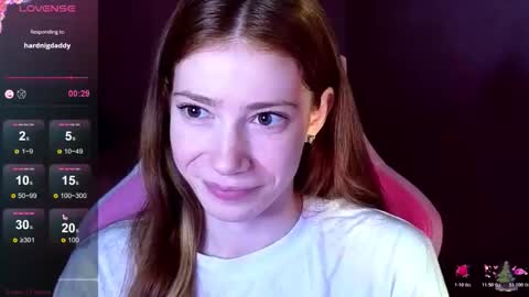 Snapshot of magicladyy chatting on 04/13/26, 08:25 Angel online show from 04/13/26, 08:25