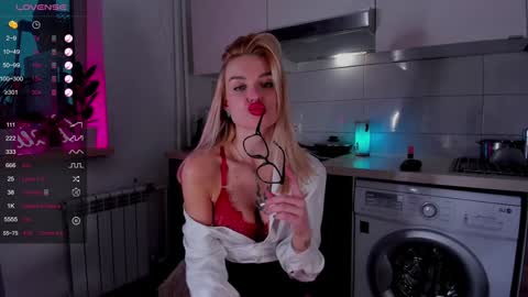 MagicLove online show from 01/24/25, 10:43