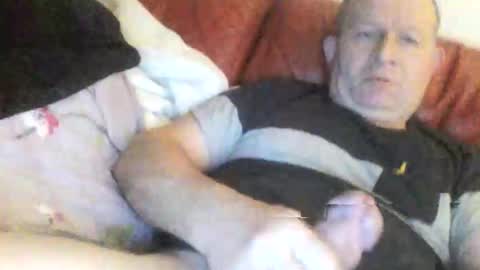 magicman250 online show from 10/29/25, 06:04