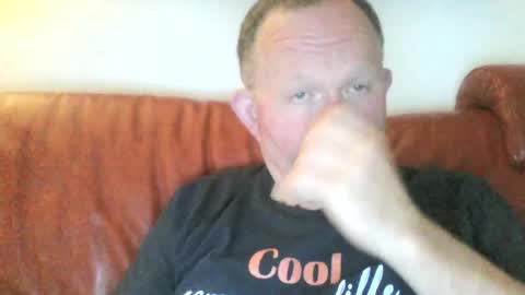 Snapshot of magicman250 chatting on 06/16/26, 07:49 magicman250 online show from 06/16/26, 07:49