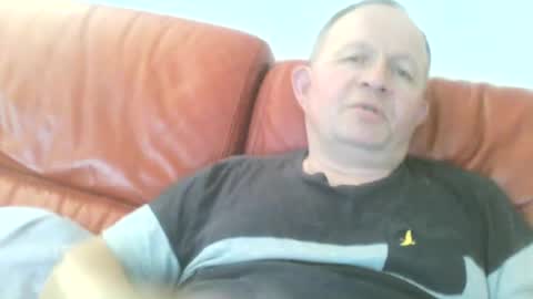 Snapshot of magicman250 chatting on 06/30/26, 05:14 magicman250 online show from 06/30/26, 05:14