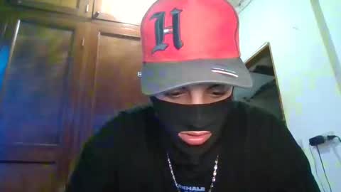 Snapshot of magico_9809 chatting on 01/30/25, 06:46 BRAYAN online show from 01/30/25, 06:46