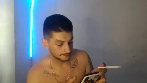 Snapshot of magico_9809 chatting on 03/01/25, 06:00 BRAYAN online show from 03/01/25, 06:00