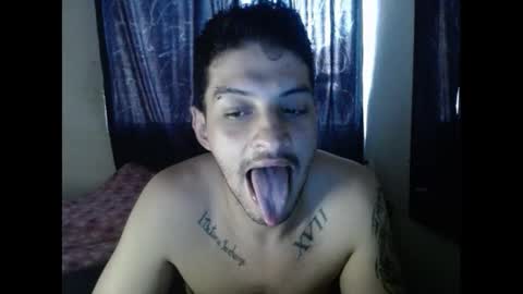 Snapshot of magico_9809 chatting on 10/11/25, 01:09 BRAYAN online show from 10/11/25, 01:09