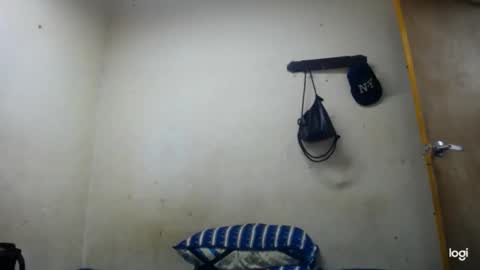 Snapshot of magico_9809 chatting on 03/15/26, 01:33 BRAYAN online show from 03/15/26, 01:33