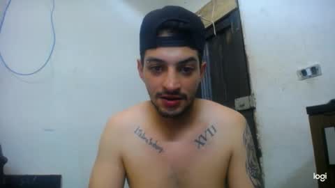 Snapshot of magico_9809 chatting on 03/23/26, 01:48 BRAYAN online show from 03/23/26, 01:48