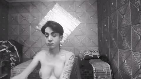 Snapshot of magicsaya chatting on 12/21/24, 07:13 TsKaycee online show from 12/21/24, 07:13