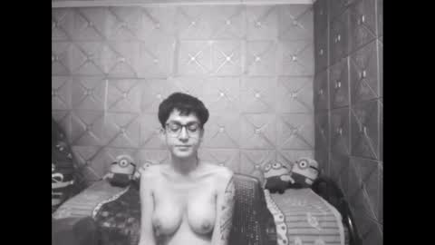 Snapshot of magicsaya chatting on 01/29/25, 12:33 TsKaycee online show from 01/29/25, 12:33