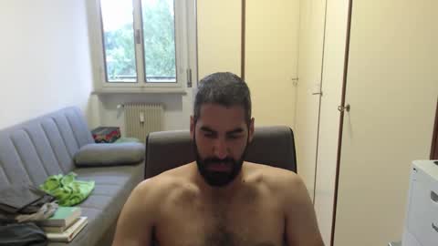 Snapshot of magistermat_ chatting on 09/27/25, 05:23 Magister online show from 09/27/25, 05:23