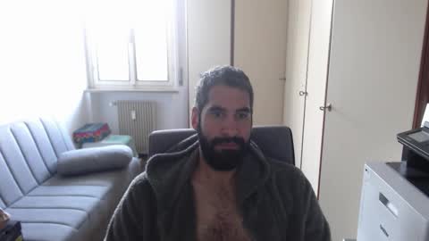 Snapshot of magistermat_ chatting on 10/27/25, 07:12 Magister online show from 10/27/25, 07:12