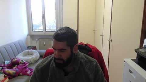 Snapshot of magistermat_ chatting on 11/28/25, 06:49 Magister online show from 11/28/25, 06:49