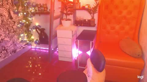 Snapshot of magnificentlydevilqueen chatting on 03/14/26, 08:42 MagnificentlyDEVILQueen online show from 03/14/26, 08:42