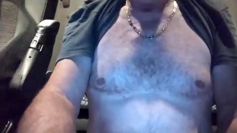 Snapshot of magnit4723 chatting on 10/03/25, 11:02 magnit4723 online show from 10/03/25, 11:02