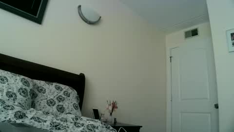 magnitaaa online show from 12/17/24, 06:53