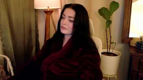 Snapshot of magnolia_jane chatting on 03/11/25, 11:12 Magnolia Maggie Maggie Jane online show from 03/11/25, 11:12