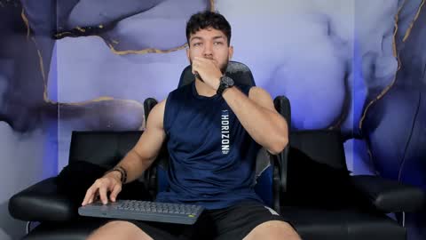 Snapshot of magnus_77 chatting on 01/11/25, 11:23 PRINCE online show from 01/11/25, 11:23