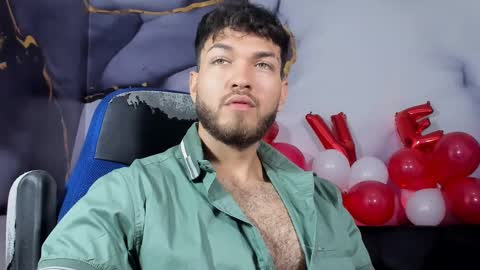 Snapshot of magnus_77 chatting on 02/14/25, 02:54 PRINCE online show from 02/14/25, 02:54