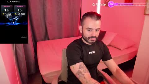     online show from 10/15/25, 02:33