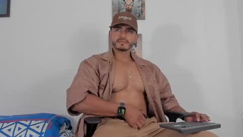 Magnusclark online show from 05/10/26, 07:19