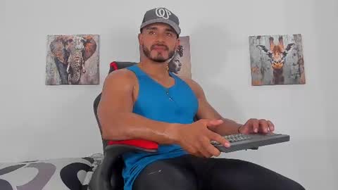 Snapshot of magnusclark chatting on 06/23/26, 06:17 Magnusclark online show from 06/23/26, 06:17