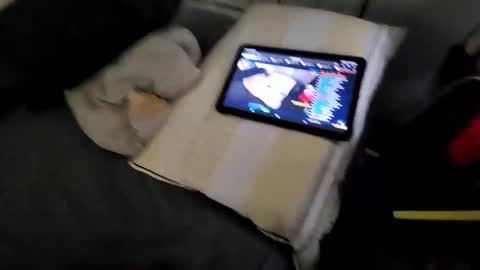 Snapshot of magodon chatting on 03/23/26, 10:19 Diandlin online show from 03/23/26, 10:19