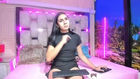 mahiara hot online show from 07/26/26, 03:30