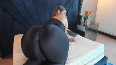 MAHIA online show from 10/04/25, 01:20