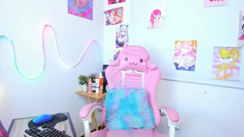   online show from 10/20/25, 03:01