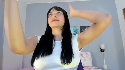 Maia online show from 09/09/25, 12:05