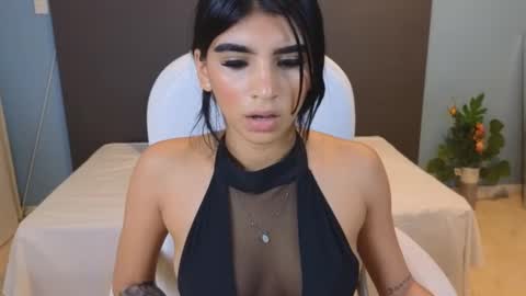 Maiaa Ruiz  online show from 01/04/25, 03:49