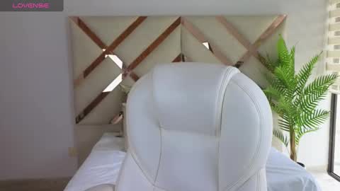 Maiaa Ruiz  online show from 03/11/25, 05:13