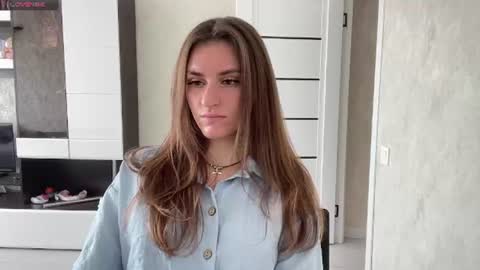 M I A online show from 08/06/26, 08:49