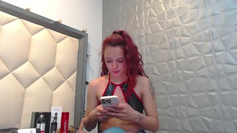 Maia  online show from 12/21/24, 06:23