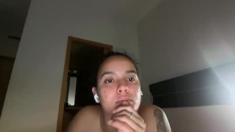 Snapshot of maiapark chatting on 07/02/26, 11:00 Maia online show from 07/02/26, 11:00
