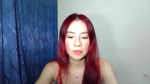 Snapshot of maiarosse_ chatting on 01/12/26, 02:17 MaiaRosse online show from 01/12/26, 02:17