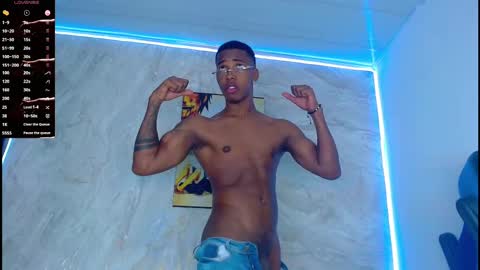 maicoljorda1 online show from 10/04/25, 11:52