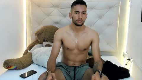 Snapshot of maicolparker0 chatting on 03/24/26, 02:22 maicolparker0 online show from 03/24/26, 02:22