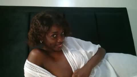 Snapshot of maicymiranda chatting on 12/22/24, 02:49 TO MY GOOD SUPPORTERS KINDLY MAKE MY WISHES COME TRUE I LOVE YOU ALL I AM UNWELL BUT I WILL BE BACK SOON online show from 12/22/24, 02:49