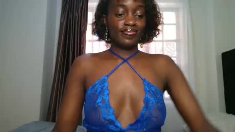 Snapshot of maicymiranda chatting on 02/27/25, 09:43 TO MY GOOD SUPPORTERS KINDLY MAKE MY WISHES COME TRUE I LOVE YOU ALL I AM UNWELL BUT I WILL BE BACK SOON online show from 02/27/25, 09:43