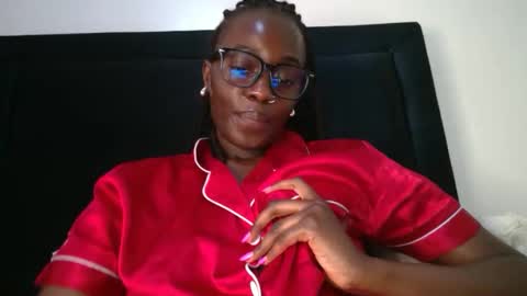 Snapshot of maicymiranda chatting on 03/08/25, 01:14 TO MY GOOD SUPPORTERS KINDLY MAKE MY WISHES COME TRUE I LOVE YOU ALL I AM UNWELL BUT I WILL BE BACK SOON online show from 03/08/25, 01:14