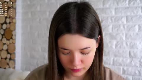 Snapshot of maidabuoy chatting on 11/07/25, 02:00 Lucy online show from 11/07/25, 02:00