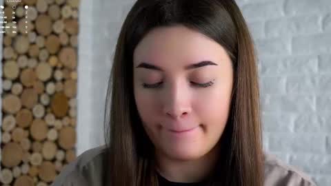 Snapshot of maidabuoy chatting on 02/10/26, 02:04 Lucy online show from 02/10/26, 02:04