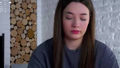 Snapshot of maidabuoy chatting on 03/20/26, 02:05 Lucy online show from 03/20/26, 02:05