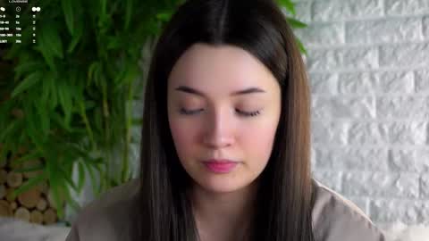 Snapshot of maidabuoy chatting on 03/25/26, 02:06 Lucy online show from 03/25/26, 02:06