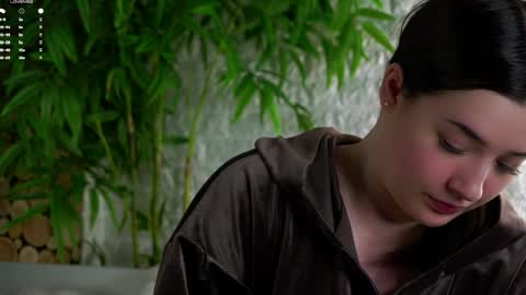 Snapshot of maidabuoy chatting on 03/30/26, 04:35 Lucy online show from 03/30/26, 04:35