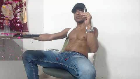 Snapshot of maik_alen chatting on 06/02/26, 01:18 . Maik Alen . online show from 06/02/26, 01:18