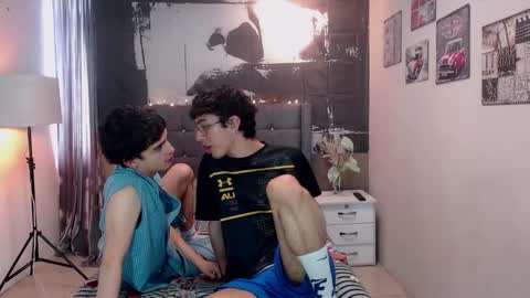 Snapshot of maik_x_dave chatting on 11/11/25, 02:50 MAIK AND DAVE online show from 11/11/25, 02:50