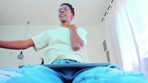 I am Maik online show from 01/21/25, 04:16